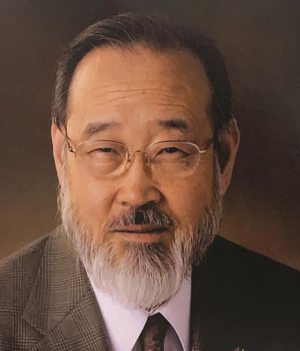 Dr. Daniel Yoon